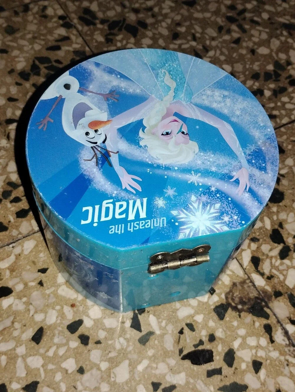 Disney Frozen Elsa & Olaf Round Party Keepsake Box - Blue